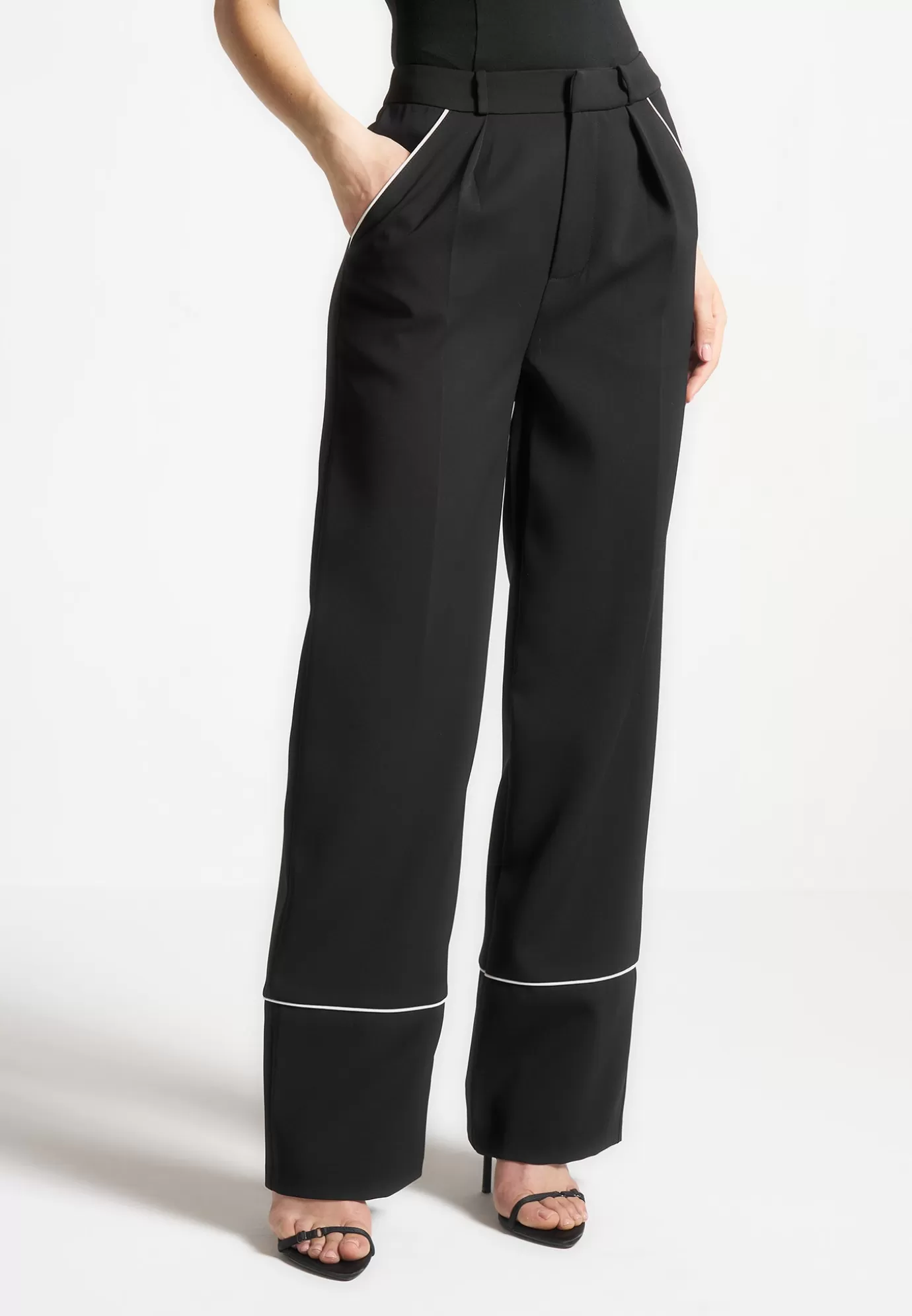 Online Contrast Piped Pleated Trousers - Black/White Matching Sets