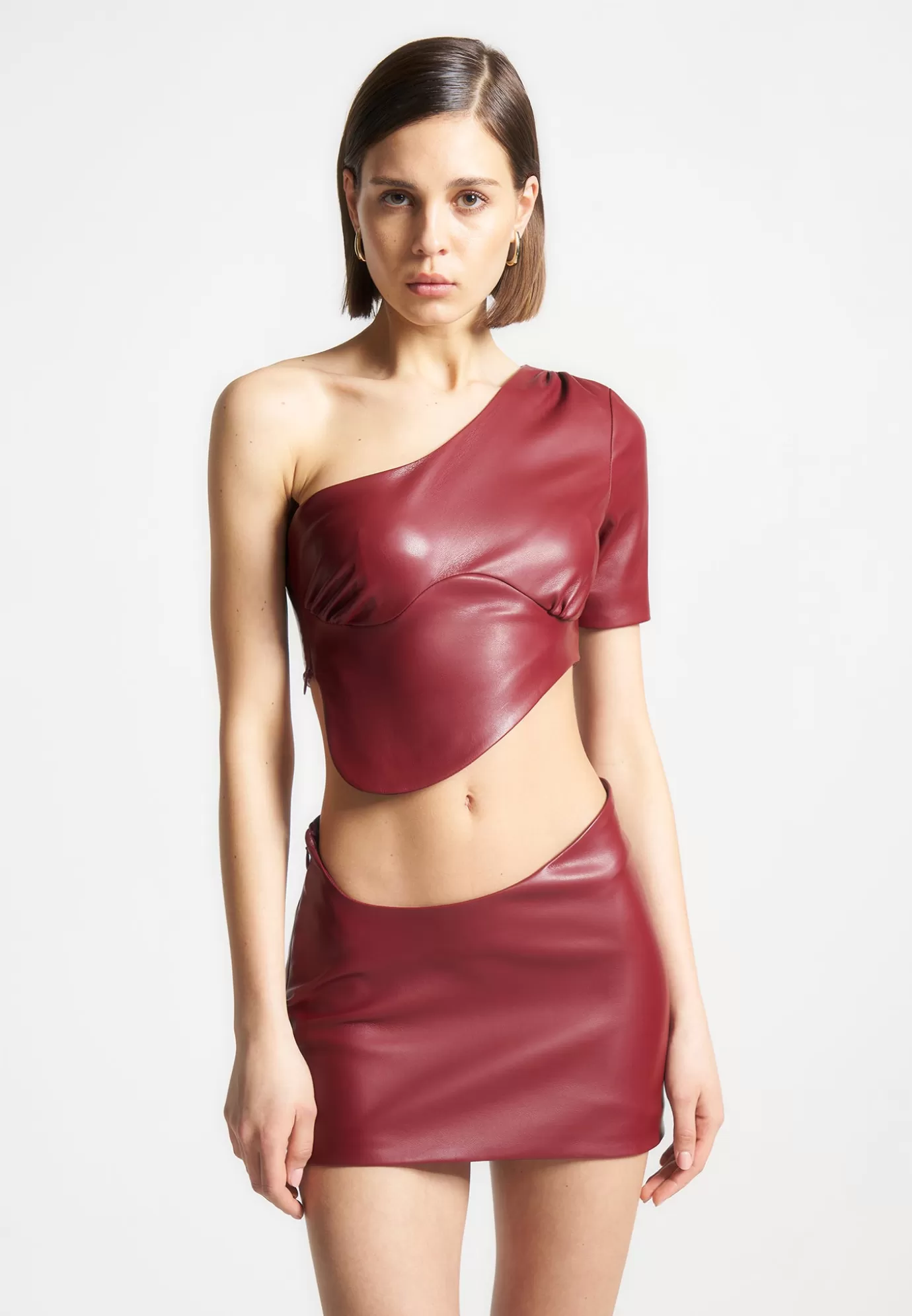 Hot Curved Waist Leather Mini Skirt - Wine Matching Sets