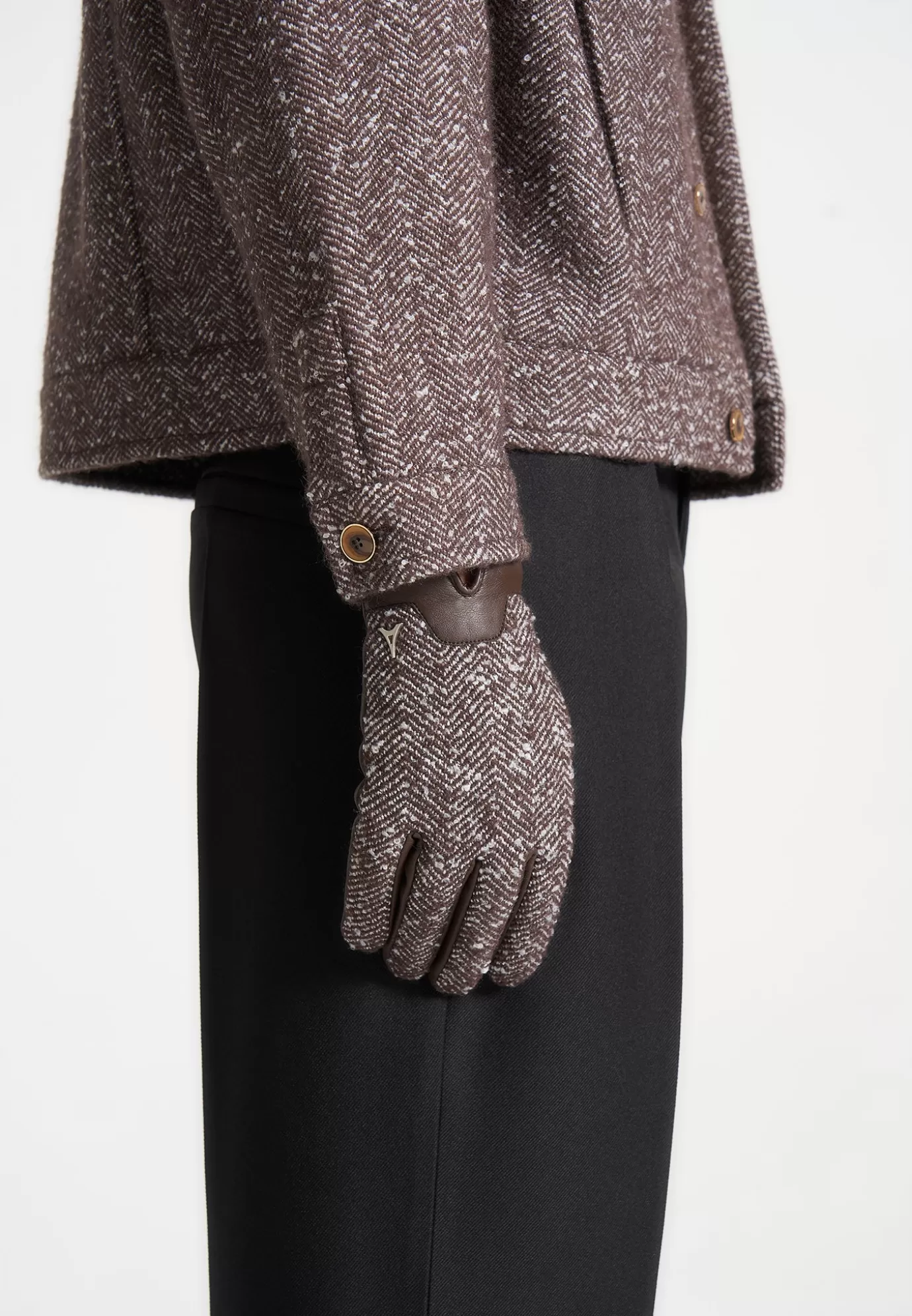 Store Leather and Herringbone Gloves - Winter Accessories