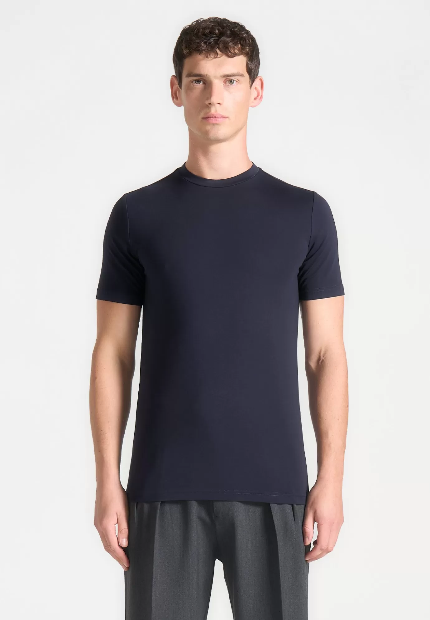 Discount Éternel Fitted Luxe T-Shirt - T-shirts