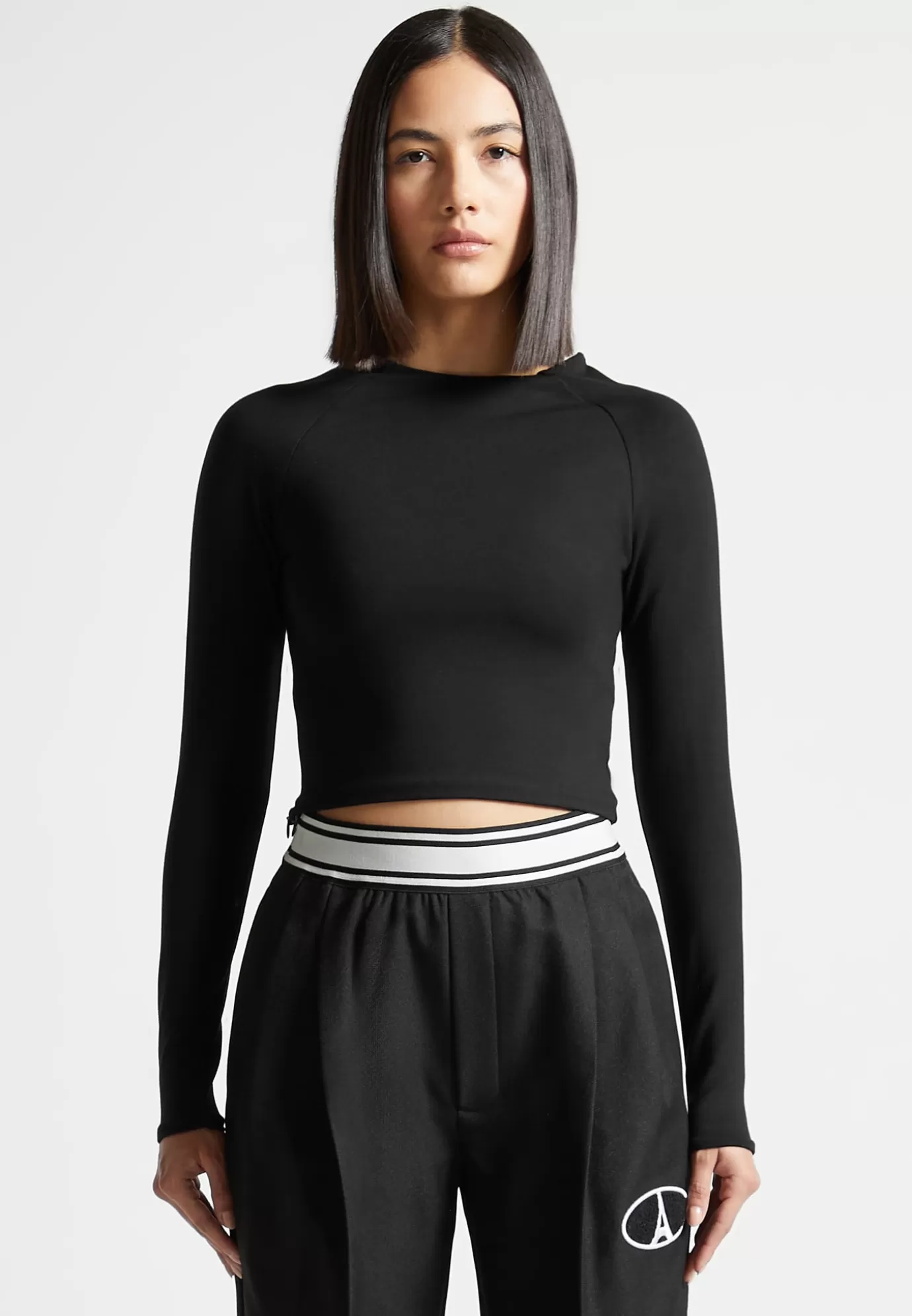 Store Éternelle Long Sleeve Crop Top - Tops & T Shirts