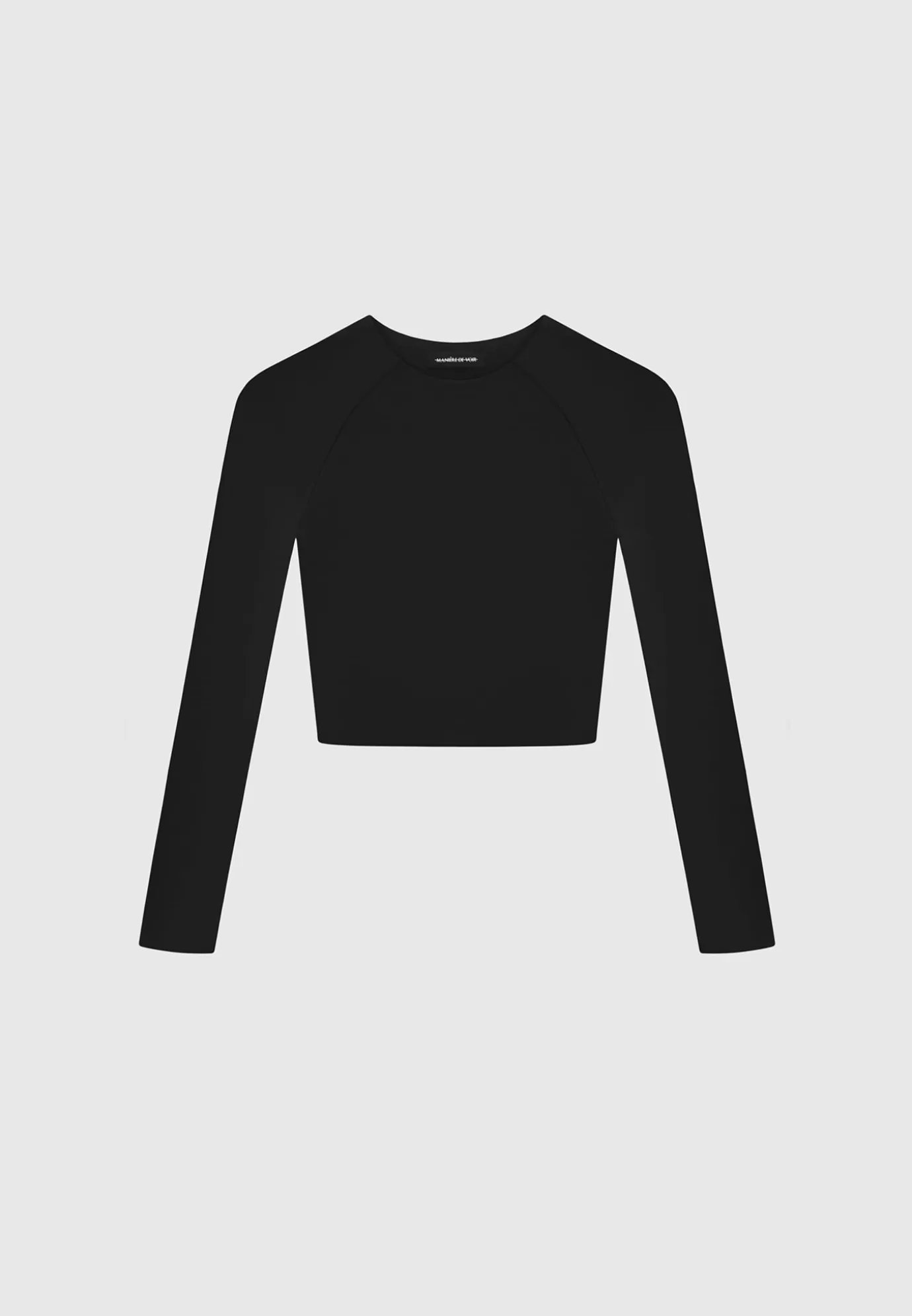 Store Éternelle Long Sleeve Crop Top - Tops & T Shirts